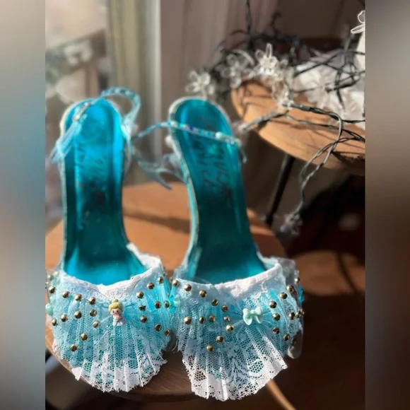 Custom, One~of~a~Kind, Handmade Princess Themed Slingback Sandal, Size 9/40 - Picture 3 of 17